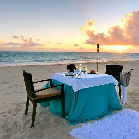 Occidental Punta Cana Hotel Exterior photo