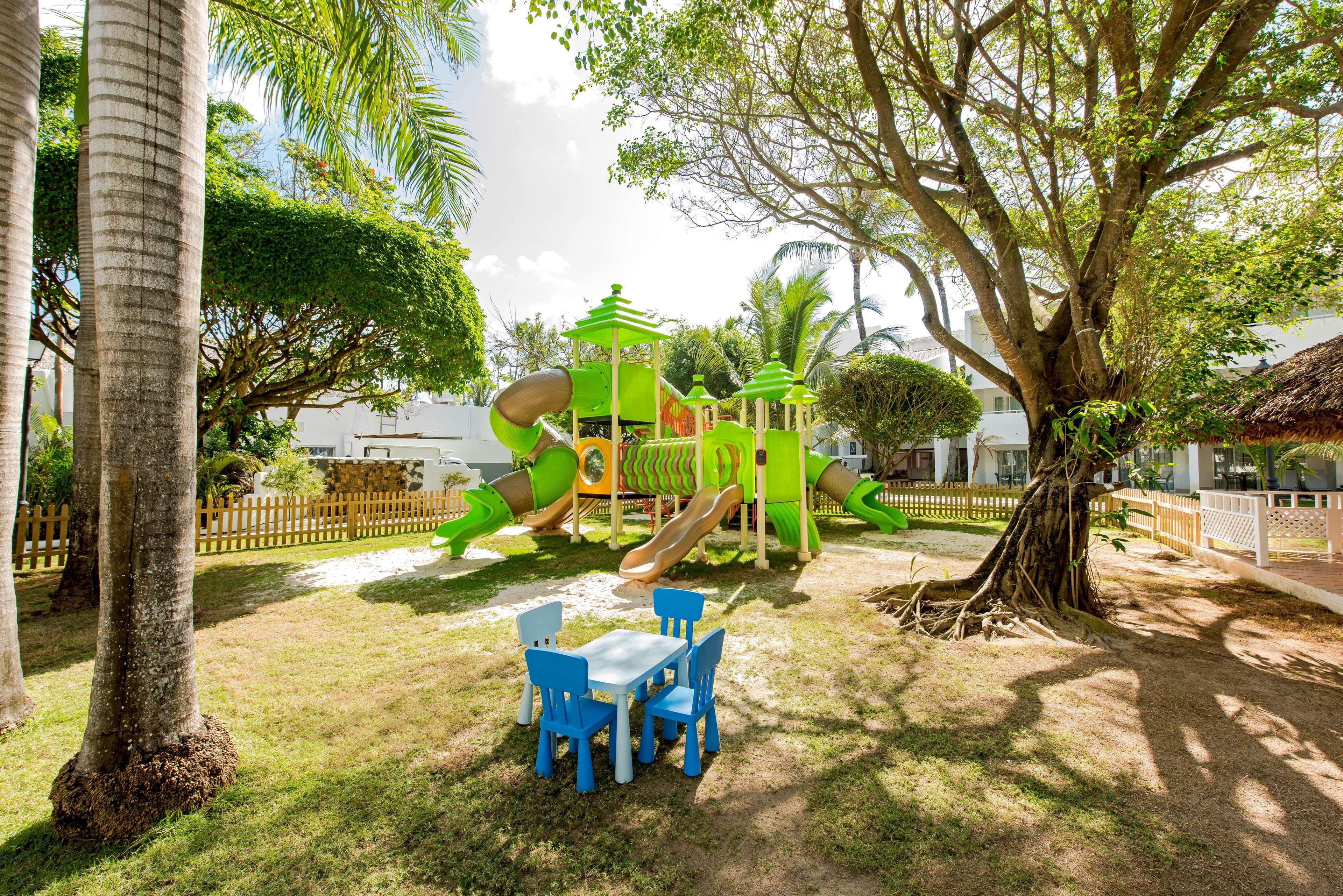 Occidental Punta Cana Exterior photo Playground at the school