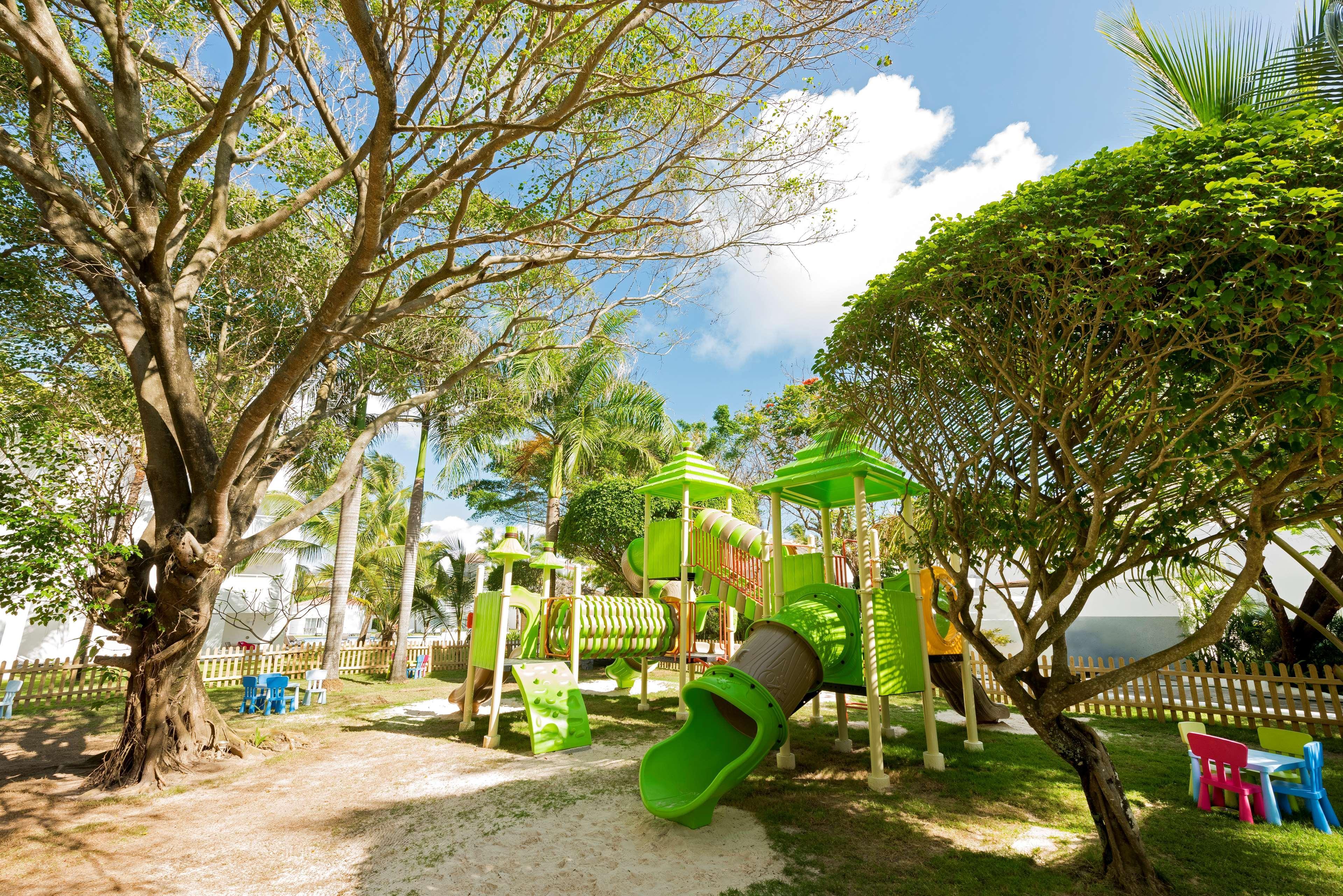 Occidental Punta Cana Exterior photo Playground at the park
