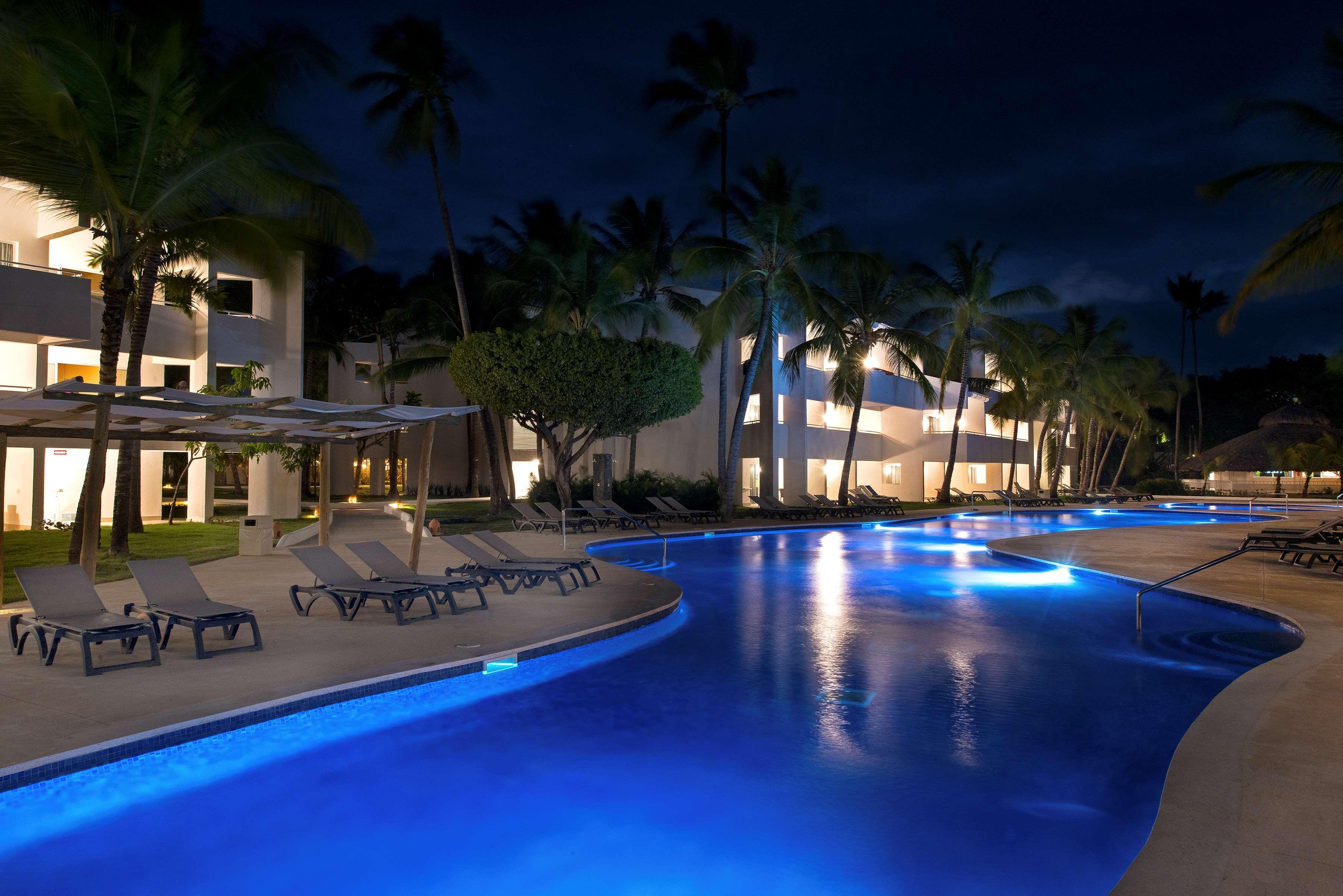 Occidental Punta Cana Exterior photo The pool at the Hard Rock Hotel & Casino Punta Cana