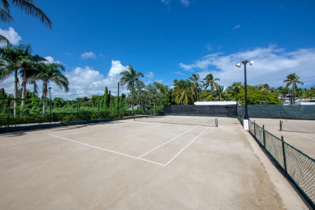 Occidental Punta Cana Hotel Exterior photo